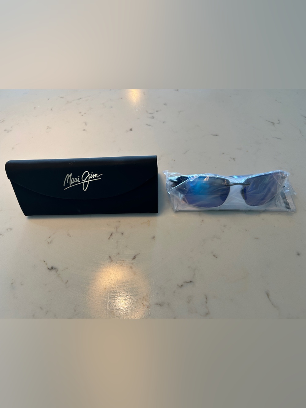 Maui Jim Menās MJ Sport Hookipa Polarized Sunglasses MJ0407S-004